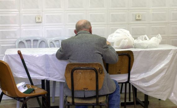 מנהל העמותה קנה לעצמו דירה מכספי בית התמחוי