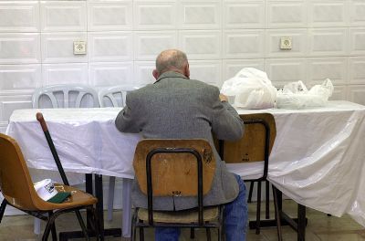 מנהל העמותה קנה לעצמו דירה מכספי בית התמחוי