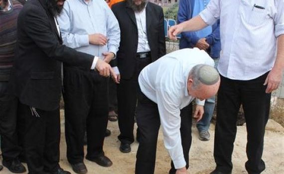 "אורי ונפתלי זו העת להתאחד, לא לחשבונאות"