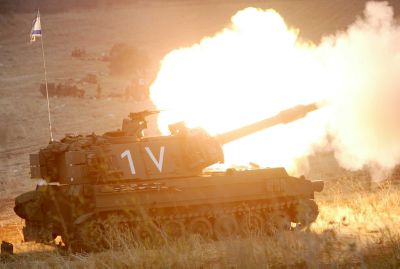 לראשונה מאז מלחמת יום כיפור: צה"ל הפגיז בשטח סוריה