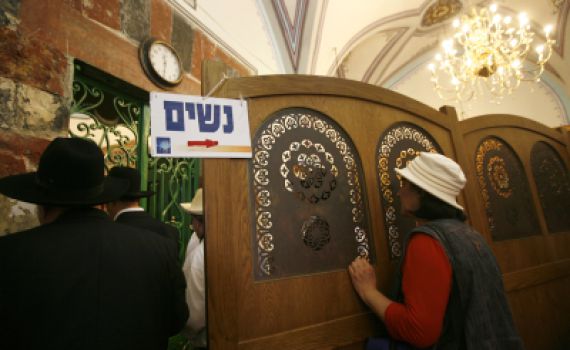 תפילה במערת המכפלה שווה פי 8 יותר מתפילה באומן