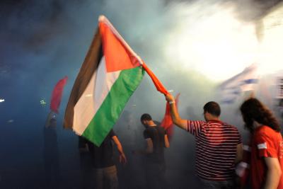 מחר: אלדד ובן ארי ישרפו דגלי אש"ף מול מטה האו"ם