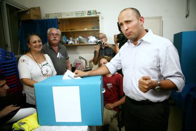 ועדת המפקד דחתה את פניית בנט: הקלפיות יסגרו בעשר