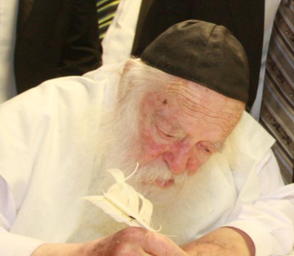 מי שמאמין לא מתמגן? תגובה להבטחה של הרב קנייבסקי