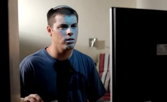 קשר חופשי: המאבק הפנימי של הנער הדתי מגיע לקולנוע