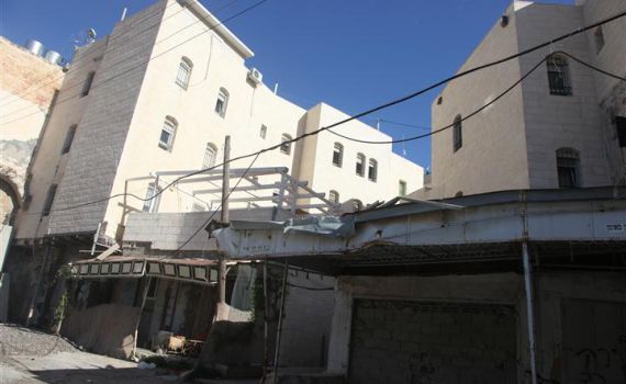 חברון: חשש שהפרקליטות תורה לגרש את יהודי בית עזרא