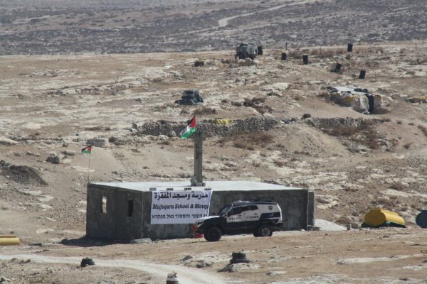 המינהל האזרחי הרס הבוקר מסגד לא חוקי בדרום הר חברון