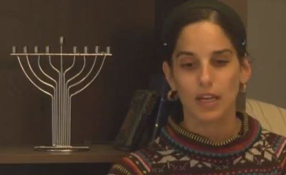 פרויקט מיוחד: תושבי גוש קטיף מדליקים נרות ונזכרים