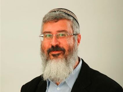 חובה עלינו להשמר בכבודם של אחינו החרדים