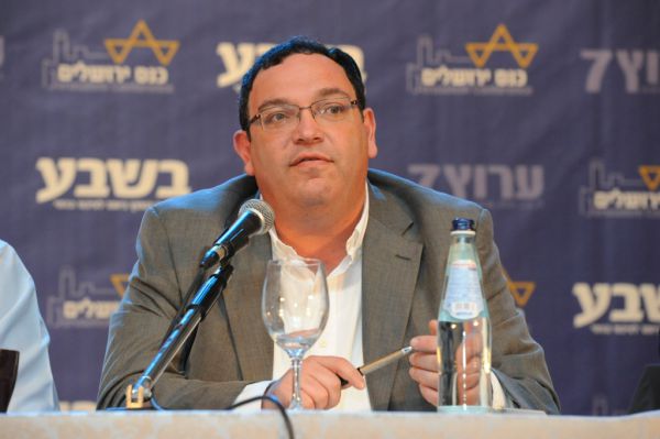 הרב פירון: אם לא הייתי ב'יש עתיד' הייתי מצביע בית יהודי