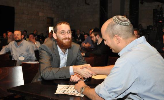 בנט קורא למנהלי חברות להעסיק חרדים: "ערכיים ומצוינים"