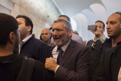 בן ארי לפעילים: ש"ס תעביר מנדטים לגוש השמאל