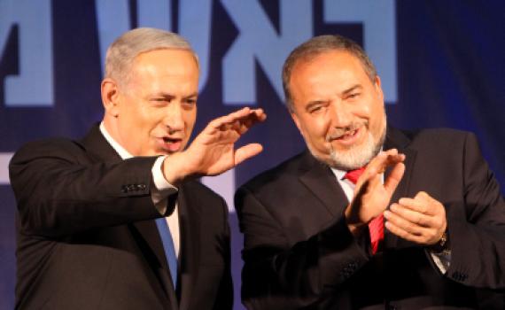 אהרונוביץ': "ליברמן יהיה ראש הממשלה הבא"