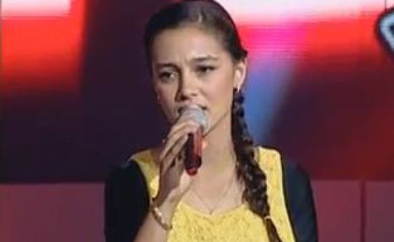 בגלל שירת נשים: הדתייה מ'דה-וויס' הושעתה מהאולפנה