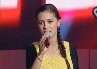 בגלל שירת נשים: הדתייה מ'דה-וויס' הושעתה מהאולפנה