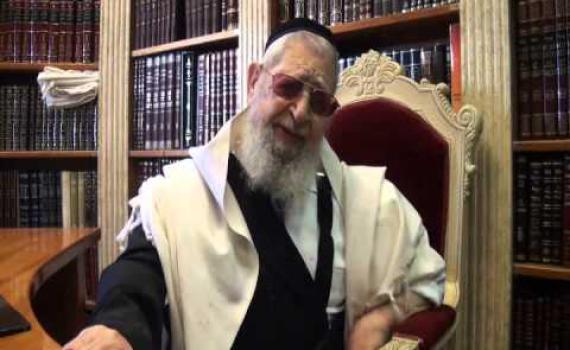 הרב פרץ בבכי: "לא מוחל לאמנון יצחק, ולמי שתומך בו"