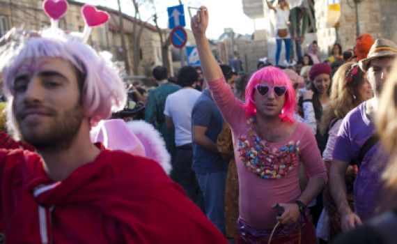 יהודי מגילת אסתר – האם הם בכלל יהודים?