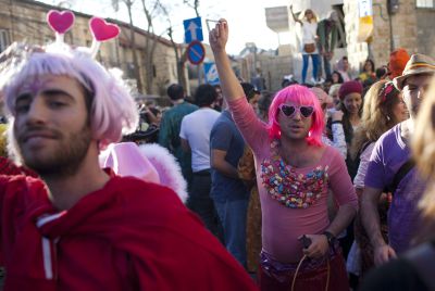 יהודי מגילת אסתר – האם הם בכלל יהודים?