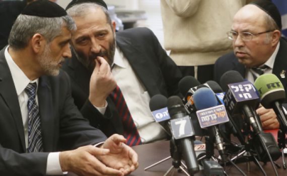 ההצעה לש"ס: הפנים, הדתות, תיק נוסף וסגן שר החינוך