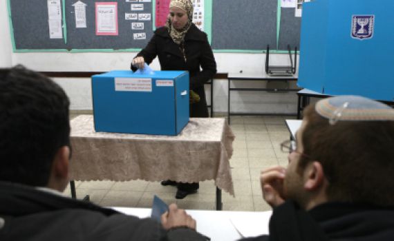 השוטרים לא מנעו זיופים; מח"ש לא תפתח בחקירה