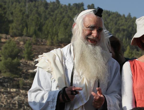 איך הפסקתי לשנוא והתחלתי לאהוב את הרב מנחם פרומן?