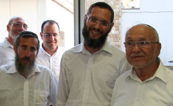 כיפוף בתי הדין לבג"ץ, זה ההפך ממשנתו של השופט אלון