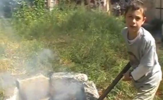 צפו במשפחת אורבך שרה: כל חמירא וחמיעא