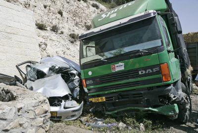 "נראה כמו פיגוע" הרוגים ופצועים בתאונת שרשרת בנשר