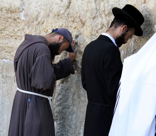 פסח שני: להיות דתי בלי להיות לאומי זה בעצם להיות נוצרי