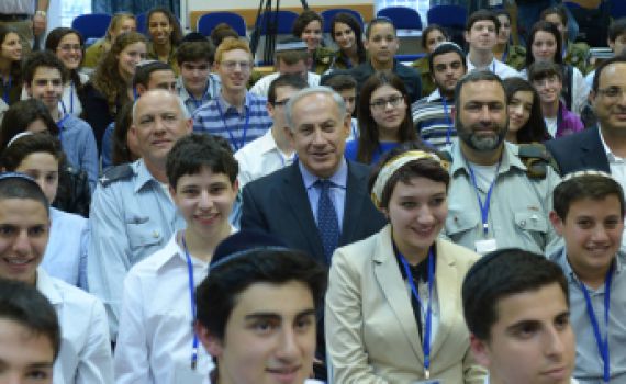 הטופ 16: מי יפגוש את ראש הממשלה בגמר חידון התנ"ך