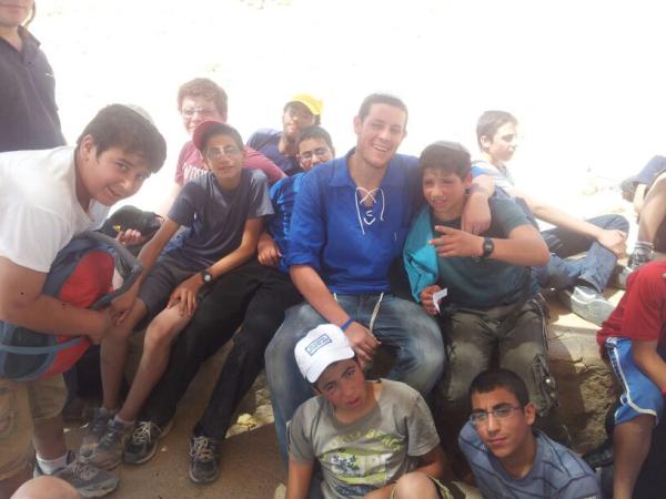 במצדה נחשף שם הגרעין החדש של תנועת עזרא – עמית