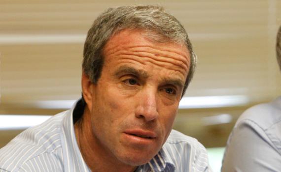 כך מנסה 'התנועה' לתפור את חוק הרבנות עבור הרב סתיו