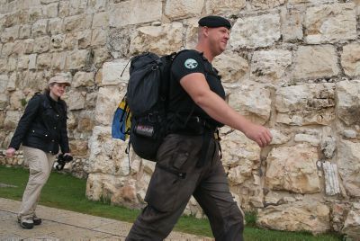 עלה ברגל: צעד 5,000 ק"מ משוודיה לירושלים