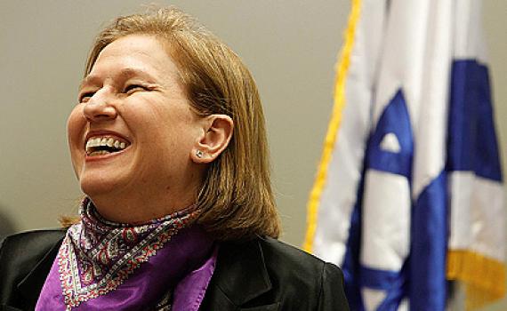 "לבני טרפדה את שריון מופז במחנה הציוני"