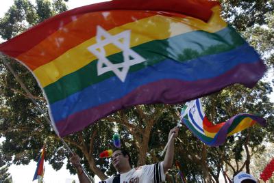 איך הקהילה הגאה אחראית לנישואיו של חברי הטוב