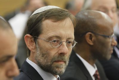 פייגלין לנתניהו: במקום לריב, לך למשאל עם