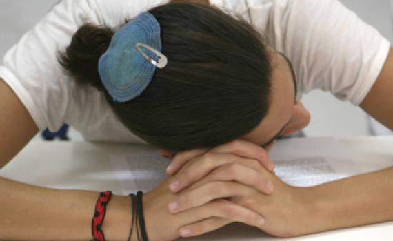 שו"ת: האם מברכים ברכות התורה אחרי תיקון ליל שבועות?