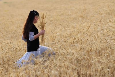 מי מוטרד ממואביותה של רות, והאם זו בושה למשפחה