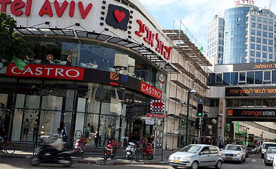 בעלי עסקים דורשים: לסגור מרכזי קניות בשבת