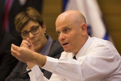 היועץ המשפטי של הכנסת: 'חוק הרב עמאר' בעייתי