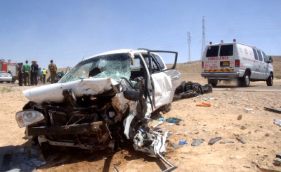 צפו בפלסטיני עוקף בקו לבן: שני הרוגים וארבעה פצועים