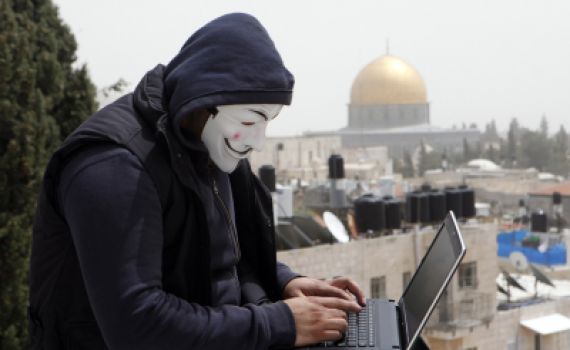 דונט שו"ת: הטריל את הרב בשאלה פרובוקטיבית ונעצר