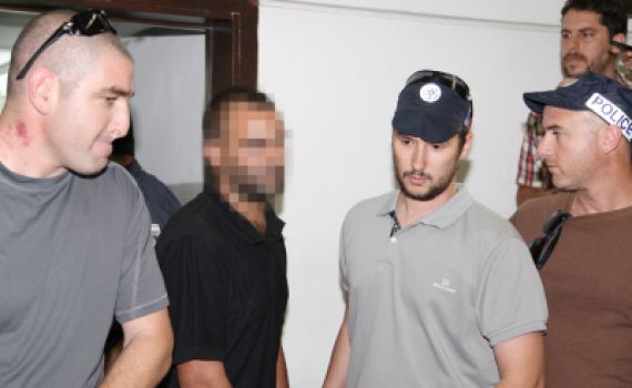 פענוח הרצח בבר נוער: המתנדב אנס נער; בני המשפחה יצאו לנקום