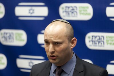 מפחד מהתקשורת: בנט רץ לגנות את ה'תג מחיר' באבו גוש