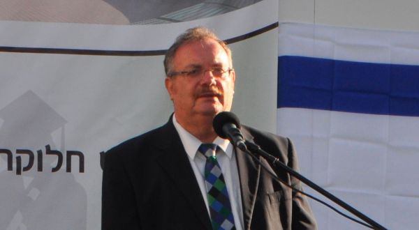 הרב הרשקוביץ העניק תארים לבוגרי 'מכללת שאנן' והתרגש