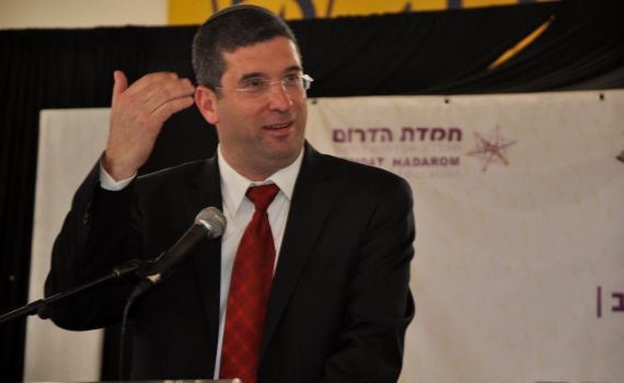 ורצמן: אסור להיות פרזיטים שנהנים ממה שאחרים יצרו והכינו