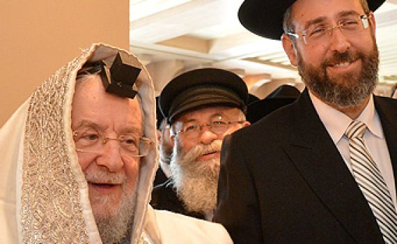 האב הראשי: כך הגיב הרב ישראל מאיר לאו לנצחון בנו