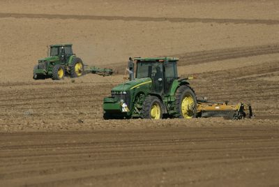 למה אנחנו כל כך לחוצים למכור את ארץ ישראל לגוי?