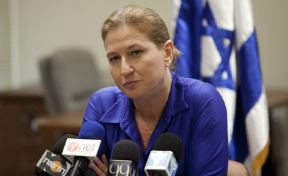 ציפי ליבני מתכננת סיכול ממוקד לרב שמואל אליהו