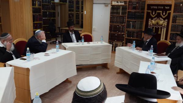 מתפייסים: רבני הציונות הדתית נפגשו עם רבני ש"ס